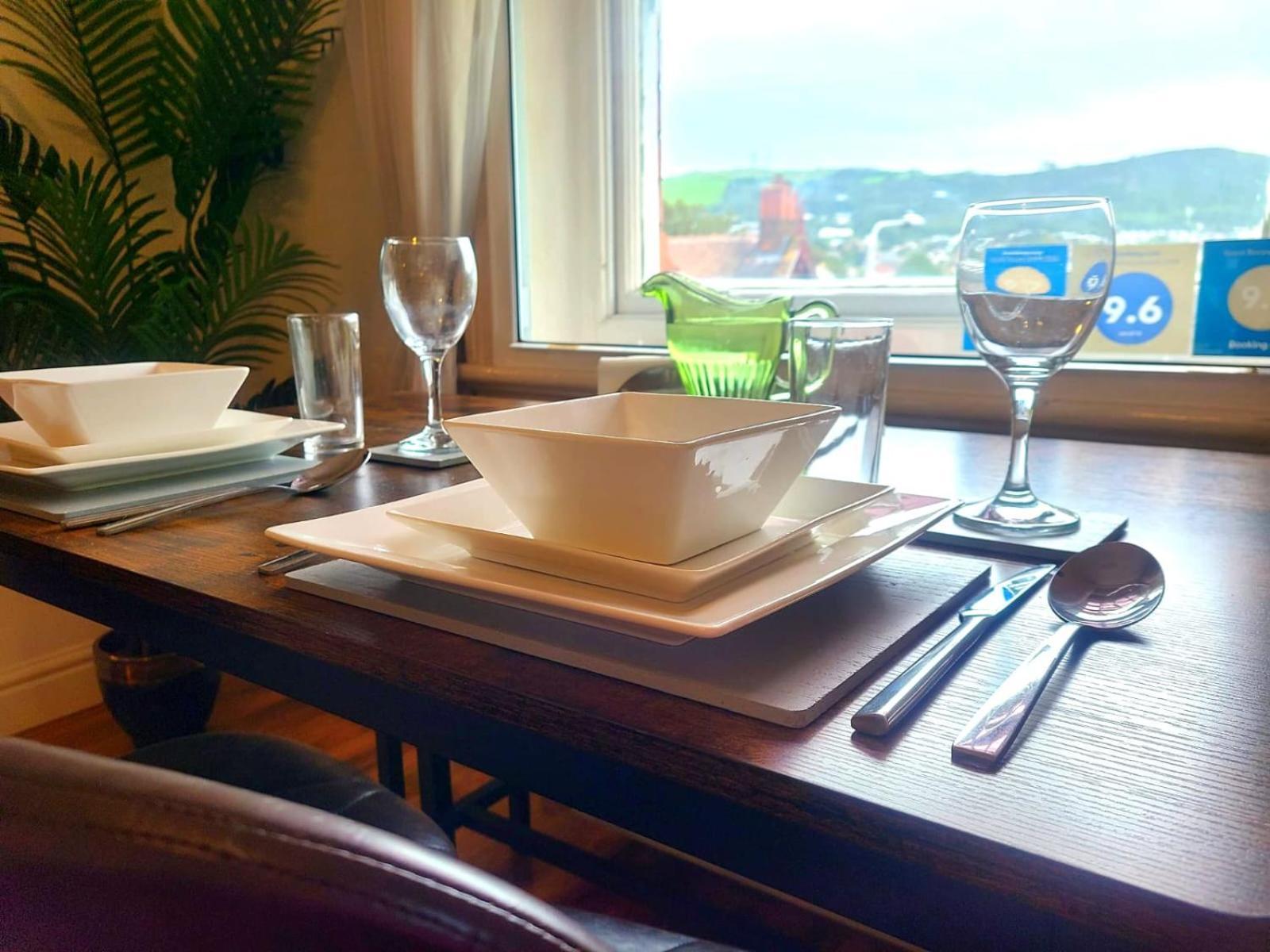 Vale View Apartment, Prestatyn, North Wales - A Stylish, Dog-Friendly Holiday Let Just A 5 Min Walk To Beach & Town! Dış mekan fotoğraf